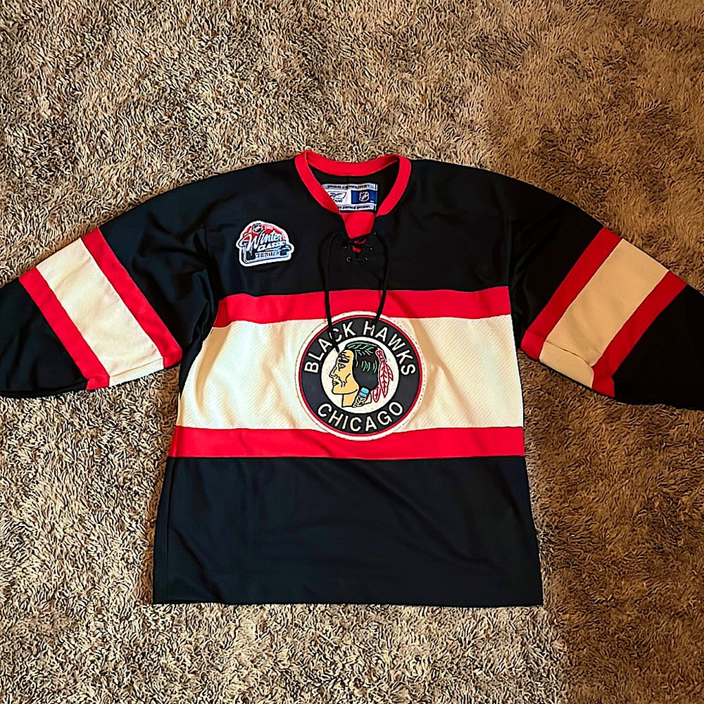 Reebok Authentic Chicago Black Hawks Jersey